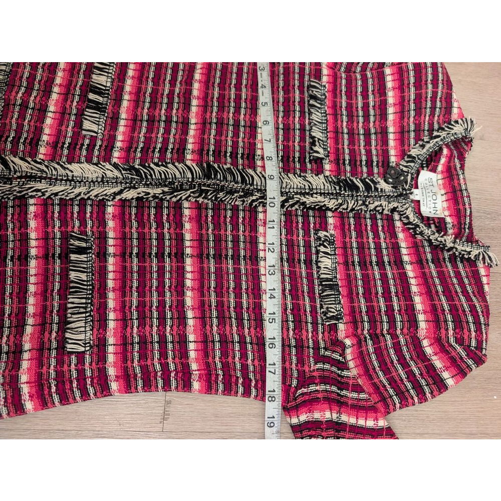 St. John Collection Knit Tweed Jacket Old Money Fringed Trim Chic Cardigan Sz 4 - Picture 8 of 9